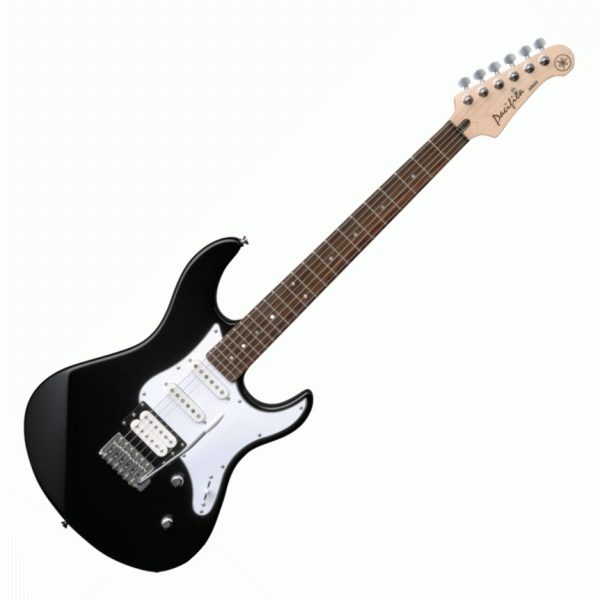 YAMAHA PACIFICA012BLACK артикул 210961