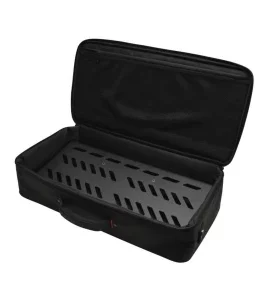 GATOR GPB-BAK-1 - нейлоновая сумка для гитарных педалей