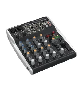 BEHRINGER XENYX 1002SFX - аналоговый микшер премиум-класса